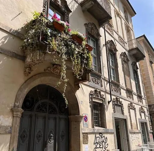 Casa Canelli 아파트