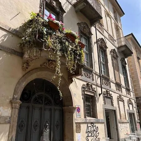 Casa Canelli Apartament